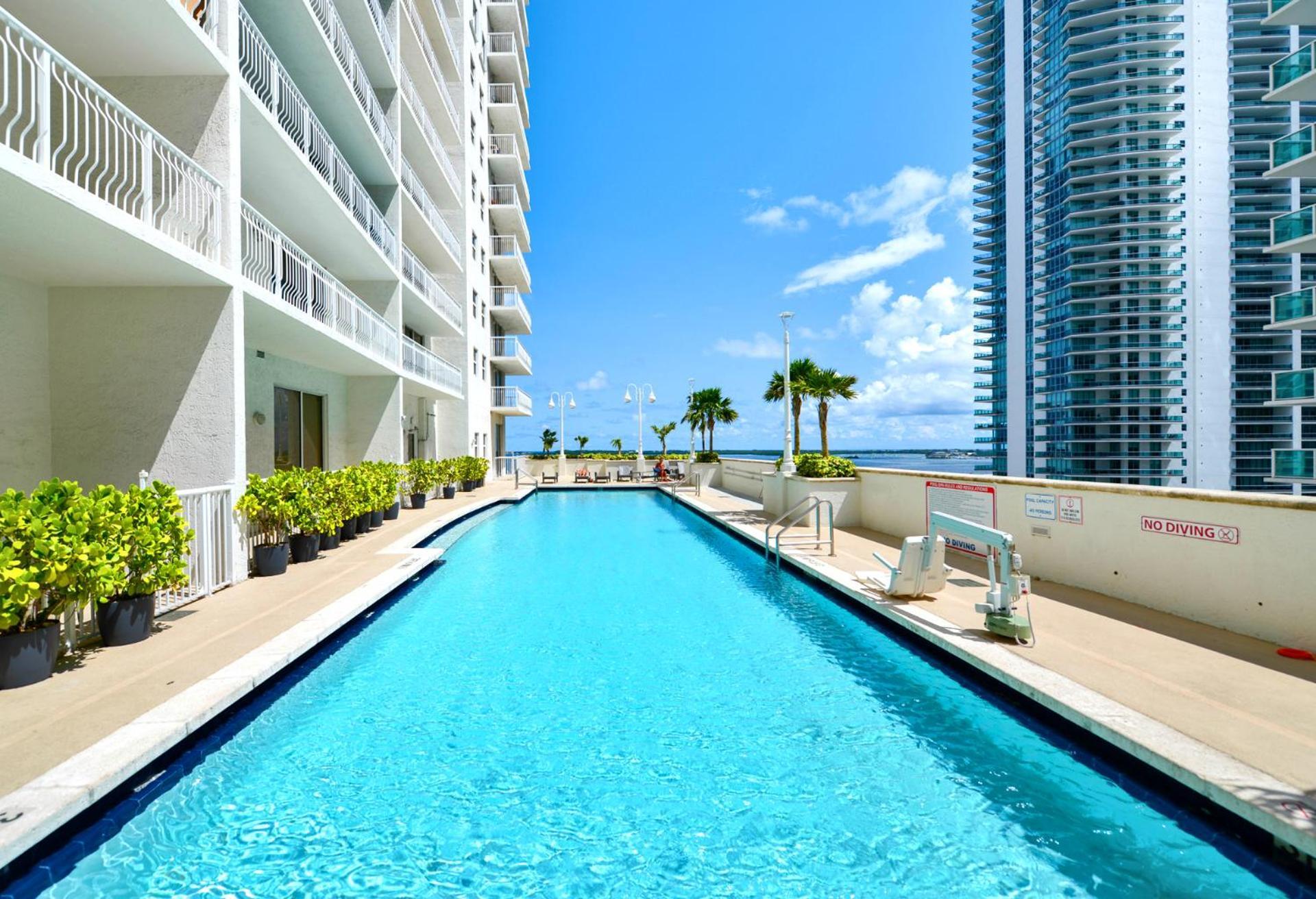 Apartment Stylish Brickell Penthouse With Exclusive Perks Miami