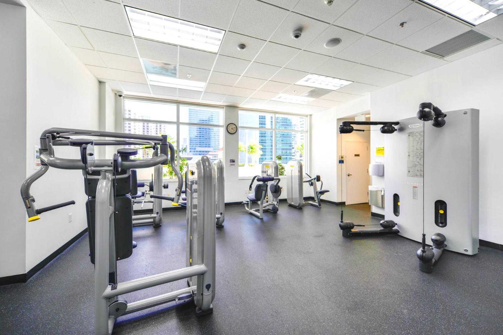 Stylish Brickell Penthouse With Exclusive Perks *