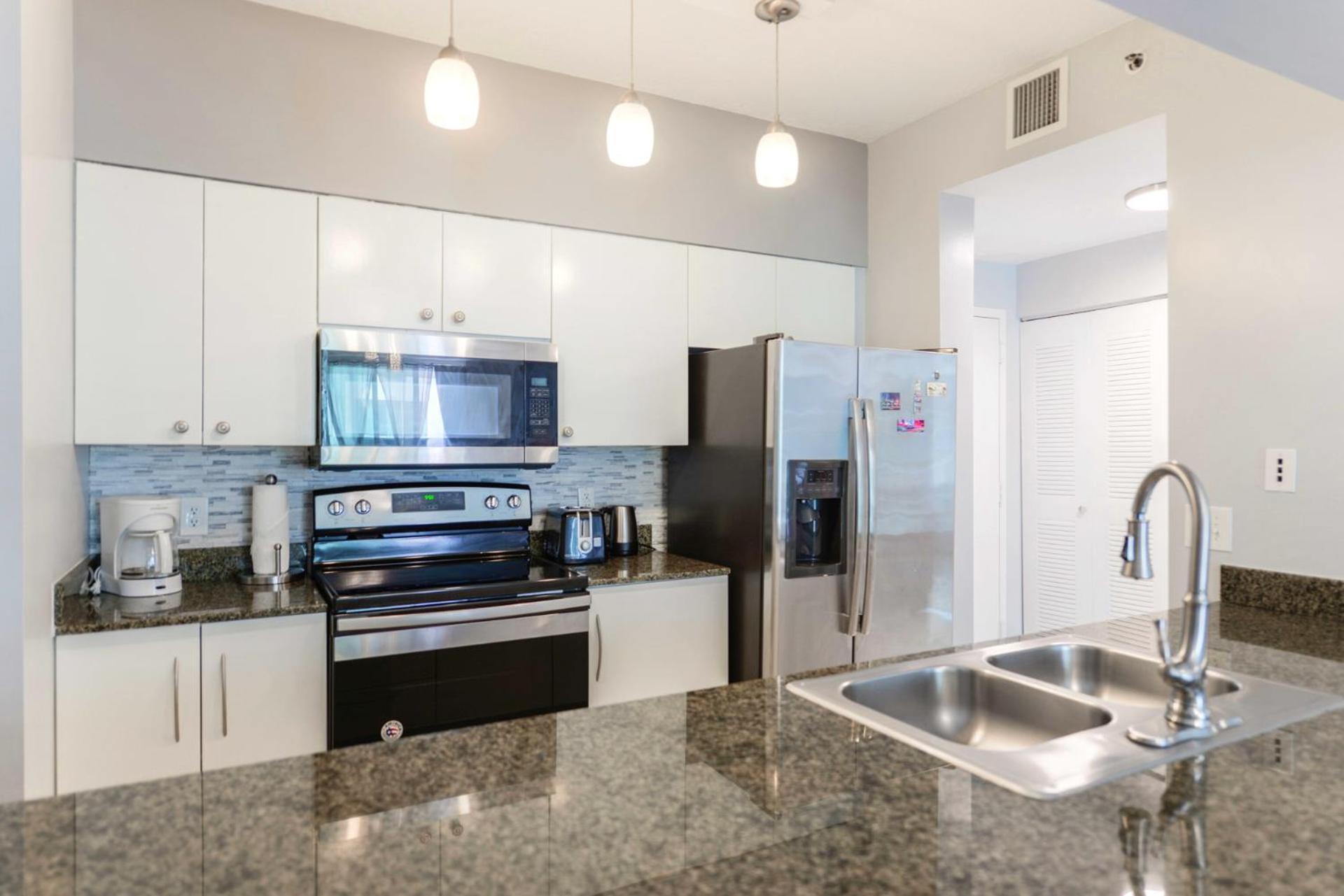 Apartment Stylish Brickell Penthouse With Exclusive Perks *